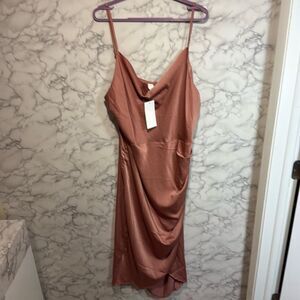 NEW Floerns Side Gothered Sleeves Dress